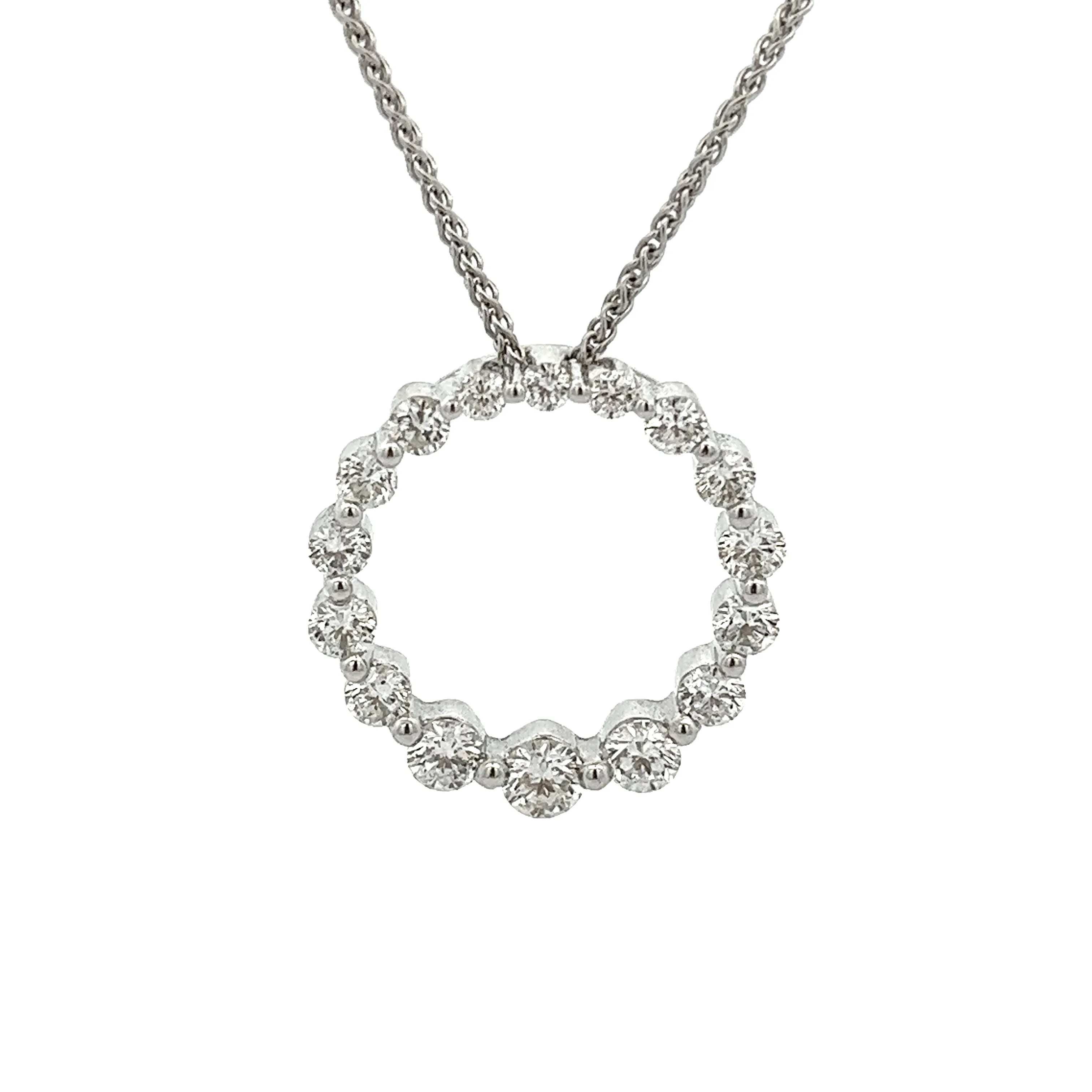 .94ct 18k White Gold Diamond Circle Pendant