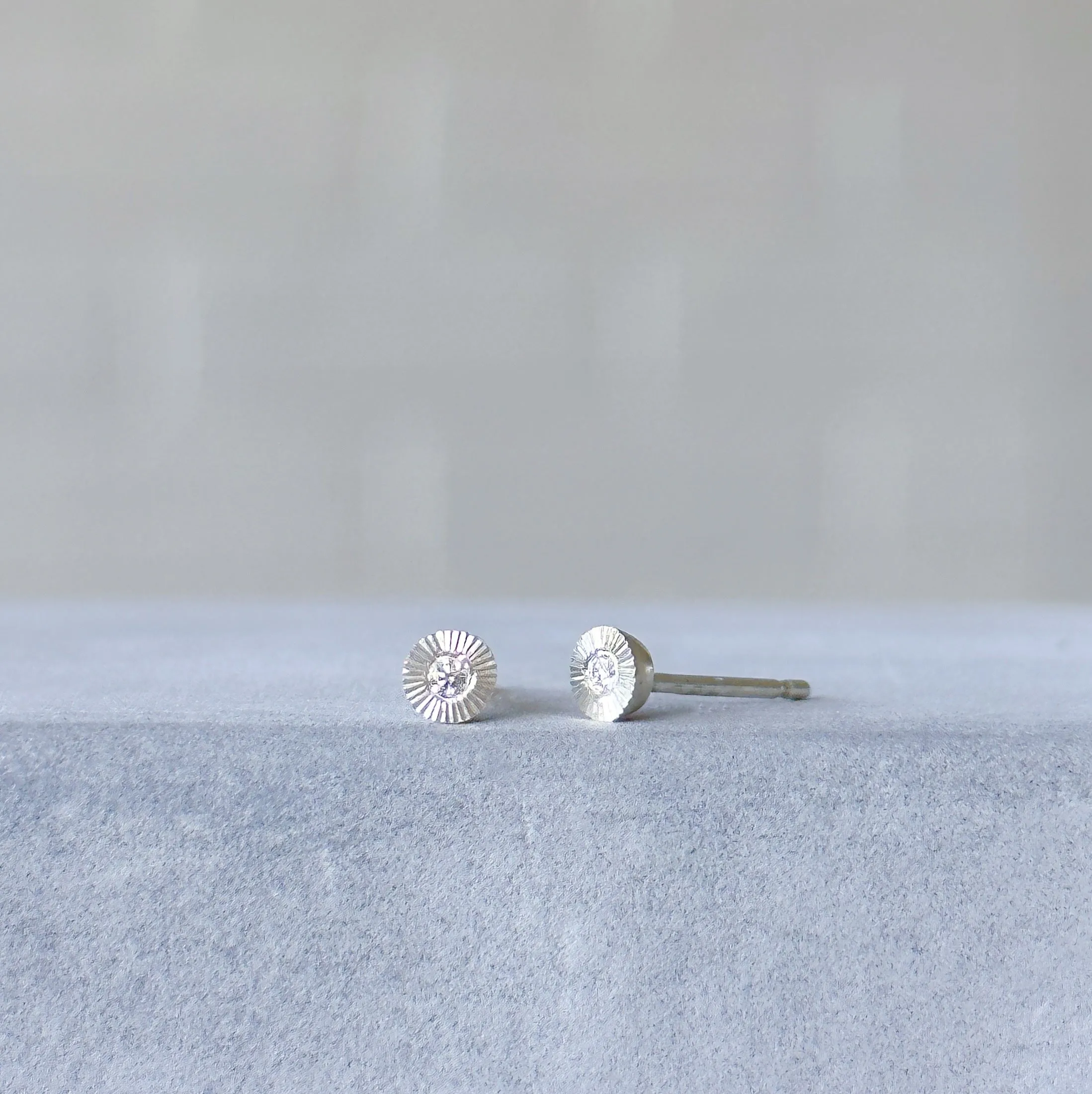 Micro Aurora Diamond Stud Earring in Sterling Silver